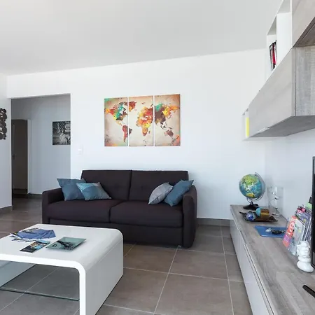 Gorgeous With Terrace, Elevator, Ac, Free Parking - Le Regis Apartment *