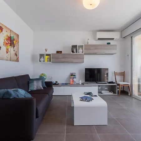 Gorgeous With Terrace, Elevator, Ac, Free Parking - Le Regis Apartment Cagnes-sur-Mer
