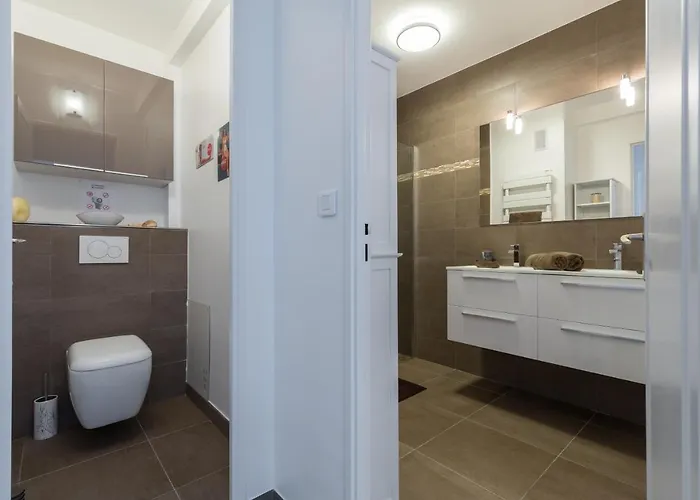 Gorgeous With Terrace, Elevator, Ac, Free Parking - Le Regis Apartmán Cagnes-sur-Mer