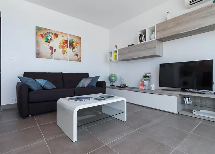 Gorgeous With Terrace, Elevator, Ac, Free Parking - Le Regis Cagnes-sur-Mer